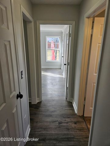 6222 Sumac Ln, Crestwood, KY 40014