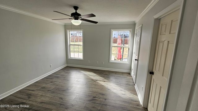 6222 Sumac Ln, Crestwood, KY 40014