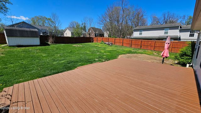 6222 Sumac Ln, Crestwood, KY 40014