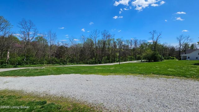 6222 Sumac Ln, Crestwood, KY 40014