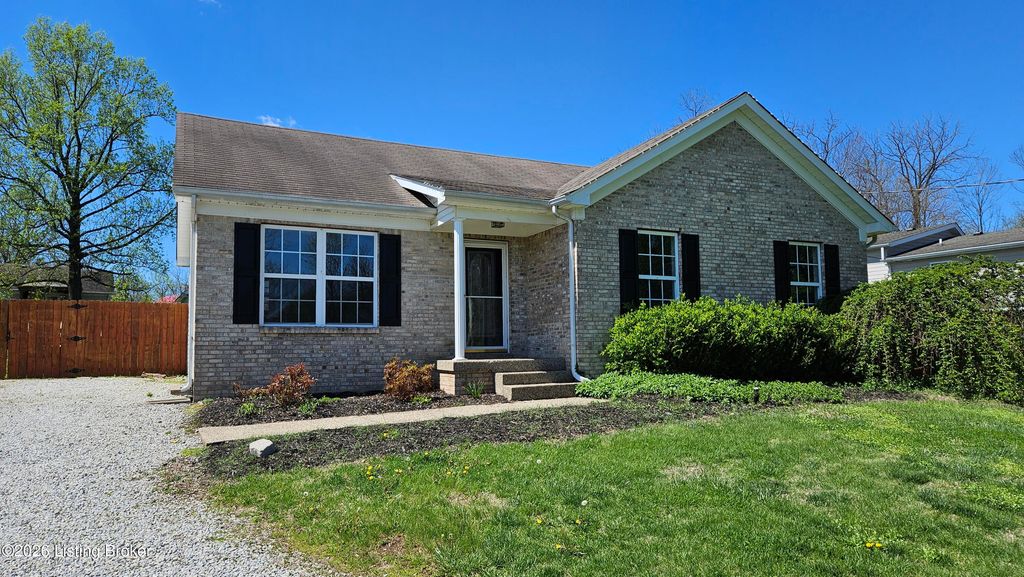 6222 Sumac Ln, Crestwood, KY 40014