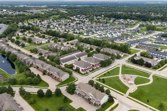 4301 York Place, Iowa City, IA 52245