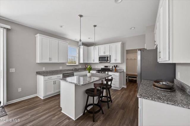 5148 Rock Creek Drive, Sylvania, OH 43560