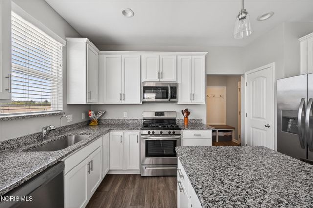 5148 Rock Creek Drive, Sylvania, OH 43560