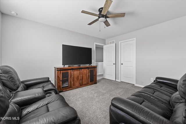 5148 Rock Creek Drive, Sylvania, OH 43560