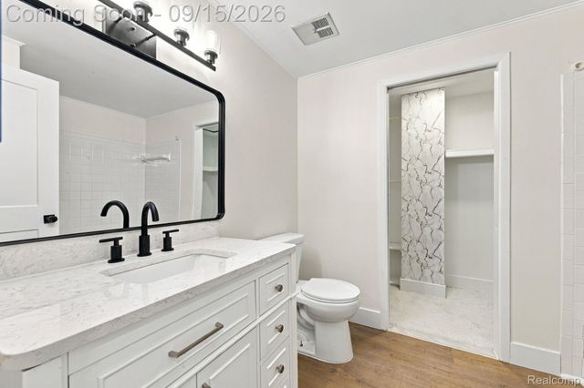 20977 Sherman Avenue, Southfield, MI 48033