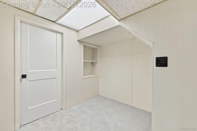 20977 Sherman Avenue, Southfield, MI 48033