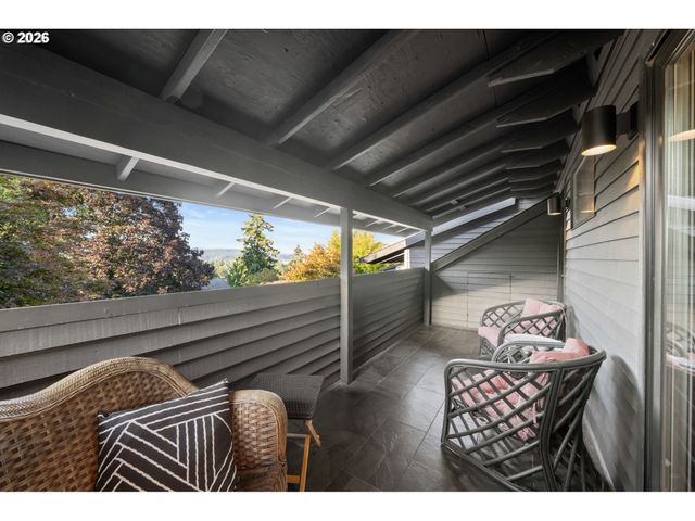 7700 CASON Ln, Gladstone, OR 97027