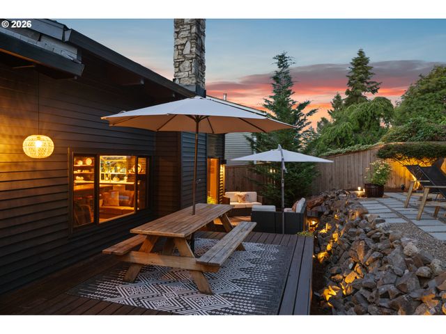 7700 CASON Ln, Gladstone, OR 97027