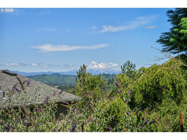 7700 CASON Ln, Gladstone, OR 97027