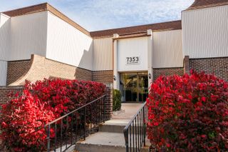 7353 Blackburn Avenue K-206, Downers Grove, IL 60516