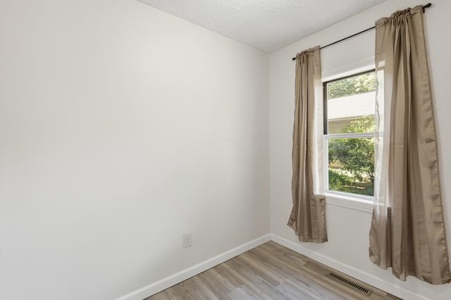 2933 Valk Street, Muskegon, MI 49444