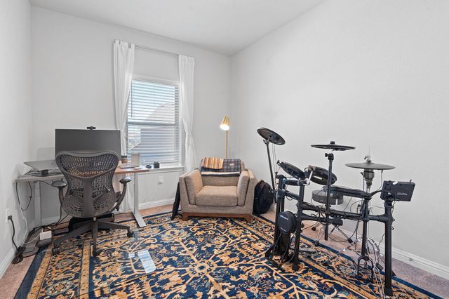 7906 Mandela BND, Austin, TX 78744