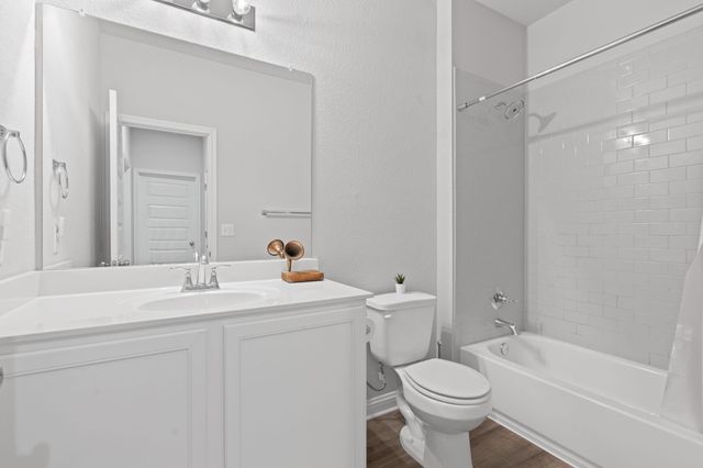7906 Mandela BND, Austin, TX 78744