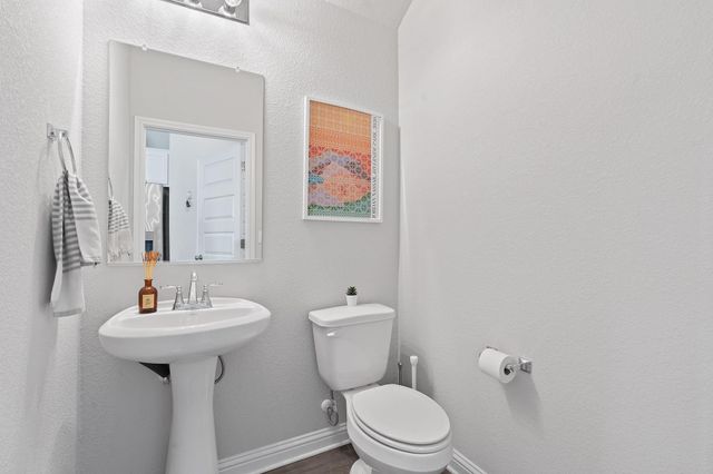 7906 Mandela BND, Austin, TX 78744