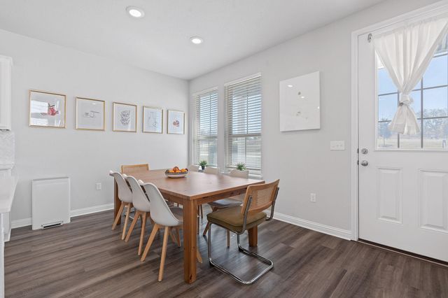 7906 Mandela BND, Austin, TX 78744