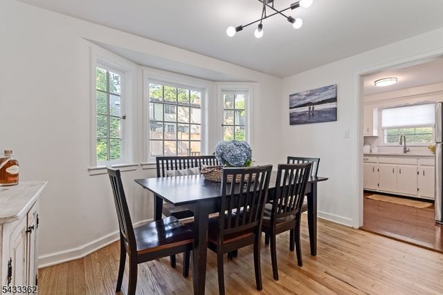 21 Doris Pkwy, Westfield Town, NJ 07090