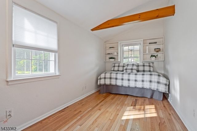 21 Doris Pkwy, Westfield Town, NJ 07090