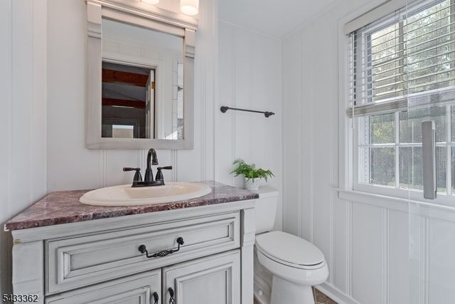 21 Doris Pkwy, Westfield Town, NJ 07090