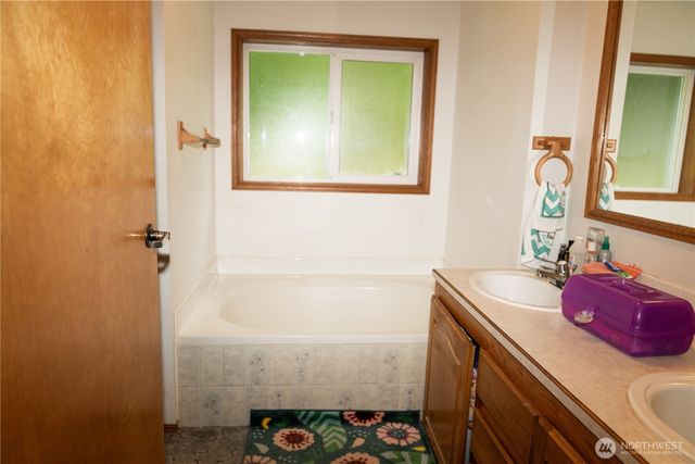 301 W Alder Drive, Sedro Woolley, WA 98284