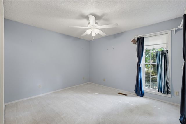 19 Lonsdale Drive, Bella Vista, AR 72715