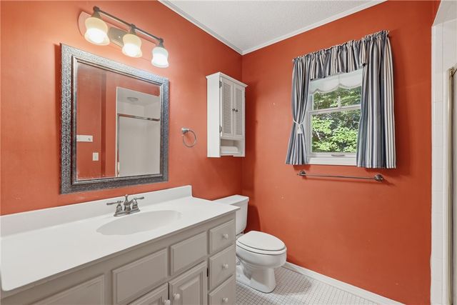 19 Lonsdale Drive, Bella Vista, AR 72715