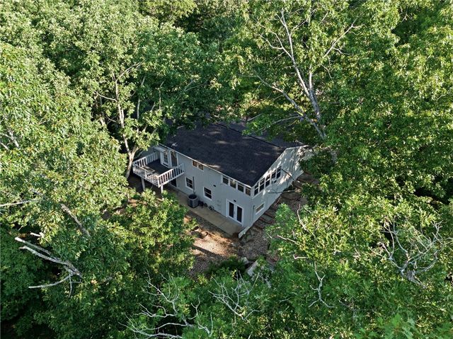 19 Lonsdale Drive, Bella Vista, AR 72715