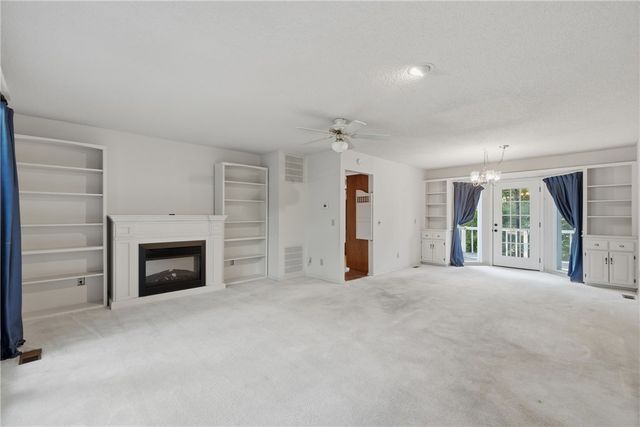 19 Lonsdale Drive, Bella Vista, AR 72715
