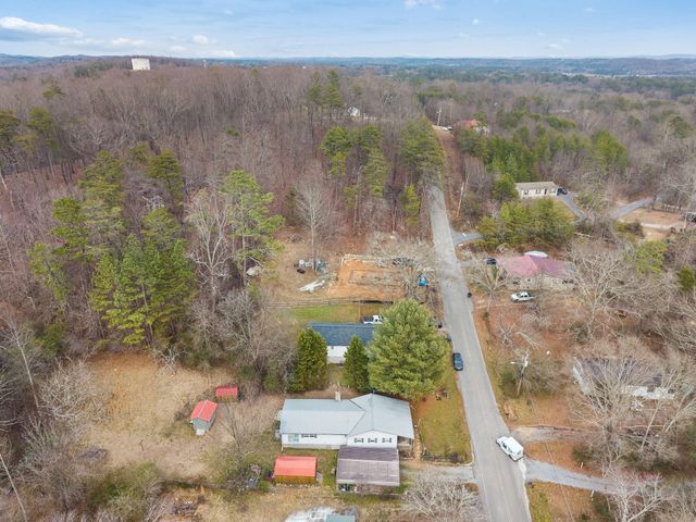 617 Bradley Avenue, La Fayette, GA 30728