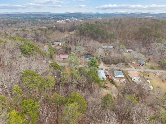 617 Bradley Avenue, La Fayette, GA 30728