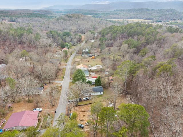 617 Bradley Avenue, La Fayette, GA 30728