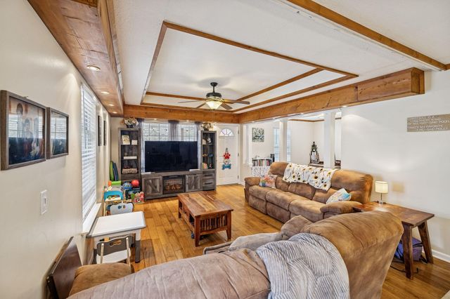 617 Bradley Avenue, La Fayette, GA 30728