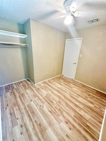 7401 Canoga Circle, Fort Worth, TX 76137
