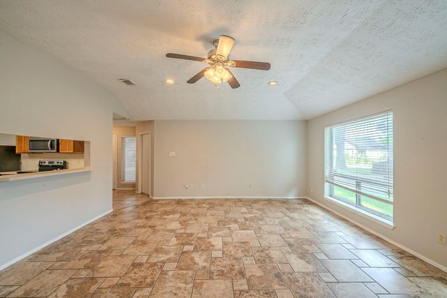 20330 Beigewood Lane, Humble, TX 77338
