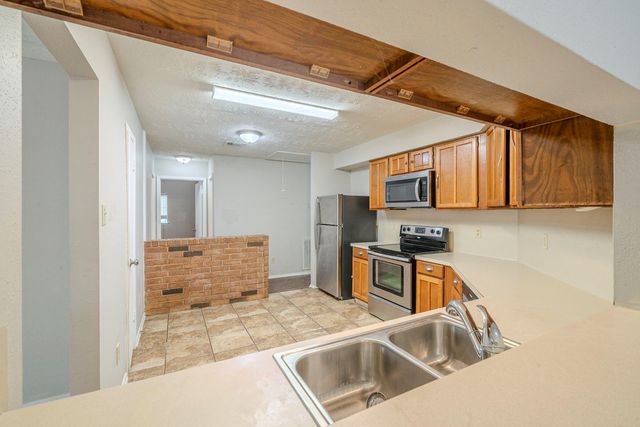 20330 Beigewood Lane, Humble, TX 77338