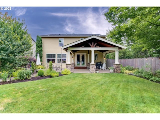 14320 TALAWA Dr, Oregon City, OR 97045