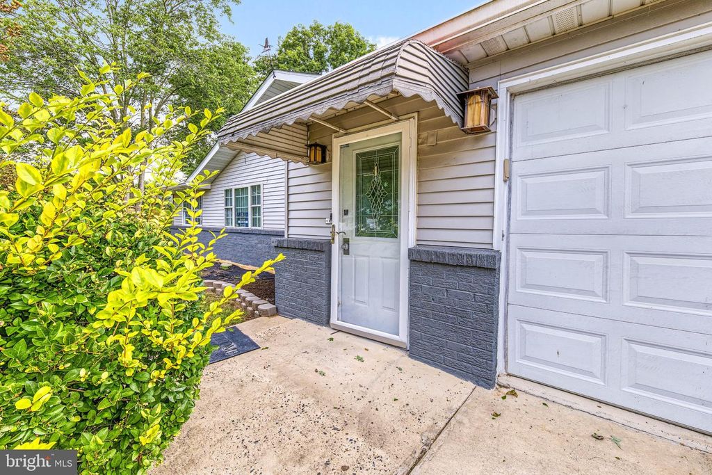 2 POPLAR AVE, Hammonton, NJ 08037 — photo 4