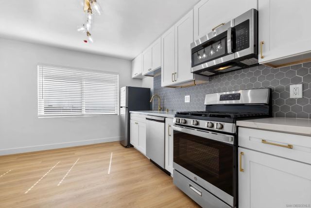 1016-18 15Th, San Diego, CA 92154