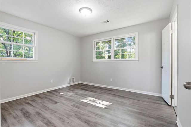 2944 Drew Valley Street, Gainesville, GA 30504