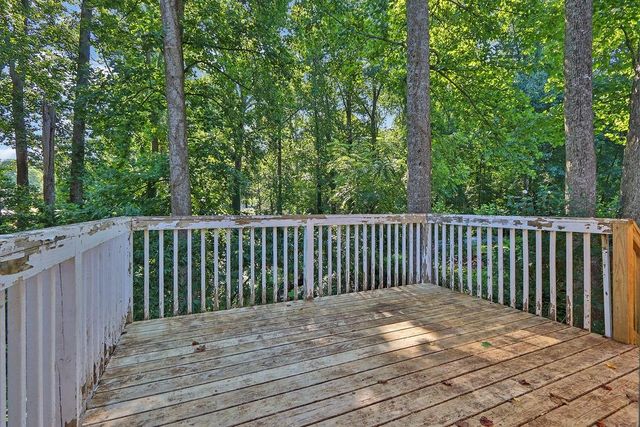 2944 Drew Valley Street, Gainesville, GA 30504