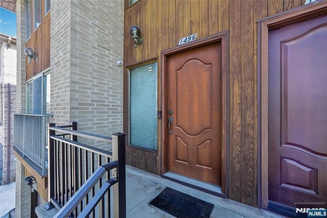 1496 15th Street, Fort Lee, NJ 07024