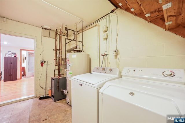 1496 15th Street, Fort Lee, NJ 07024