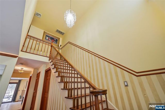 1496 15th Street, Fort Lee, NJ 07024