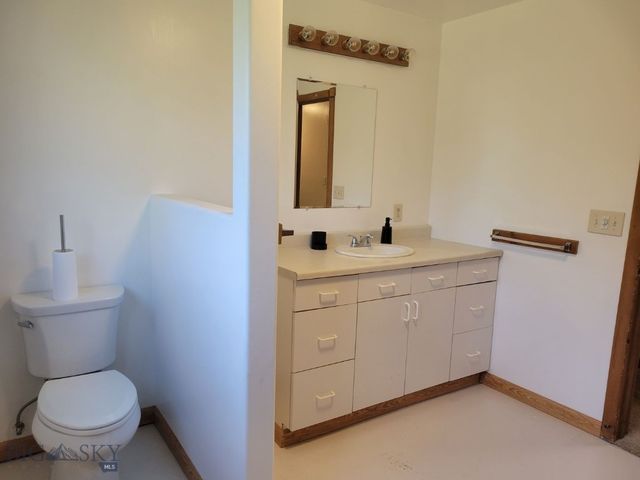 902 Nevada Street, Belgrade, MT 59714