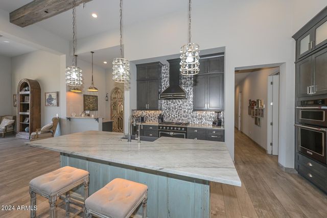 5861 E CLOUD Road, Cave Creek, AZ 85331