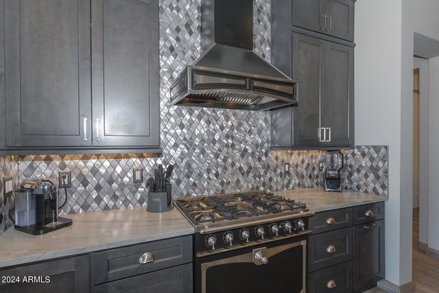 5861 E CLOUD Road, Cave Creek, AZ 85331