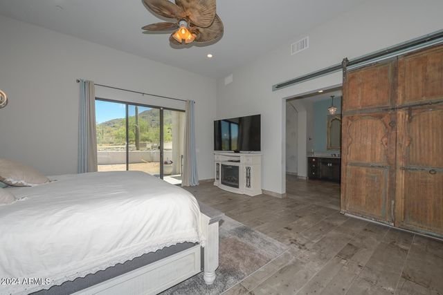 5861 E CLOUD Road, Cave Creek, AZ 85331