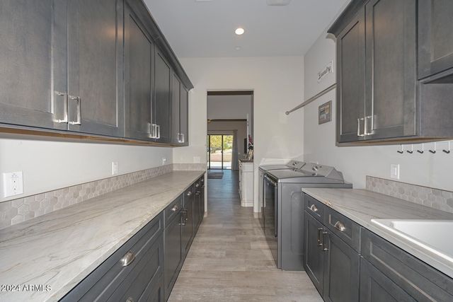 5861 E CLOUD Road, Cave Creek, AZ 85331