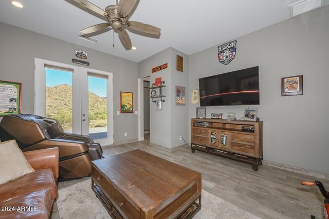 5861 E CLOUD Road, Cave Creek, AZ 85331