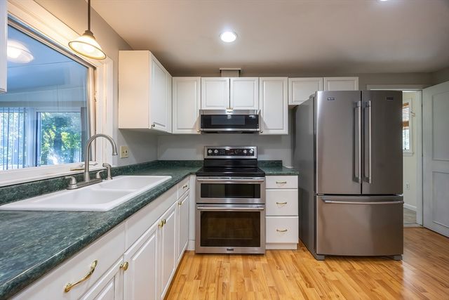 27 Eldridge Dr., North Attleboro, MA 02760